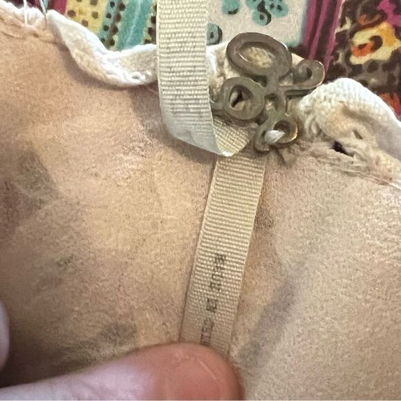 BKE women’s size large double layer spaghetti strap, sheer abstract top - Picture 4 of 8